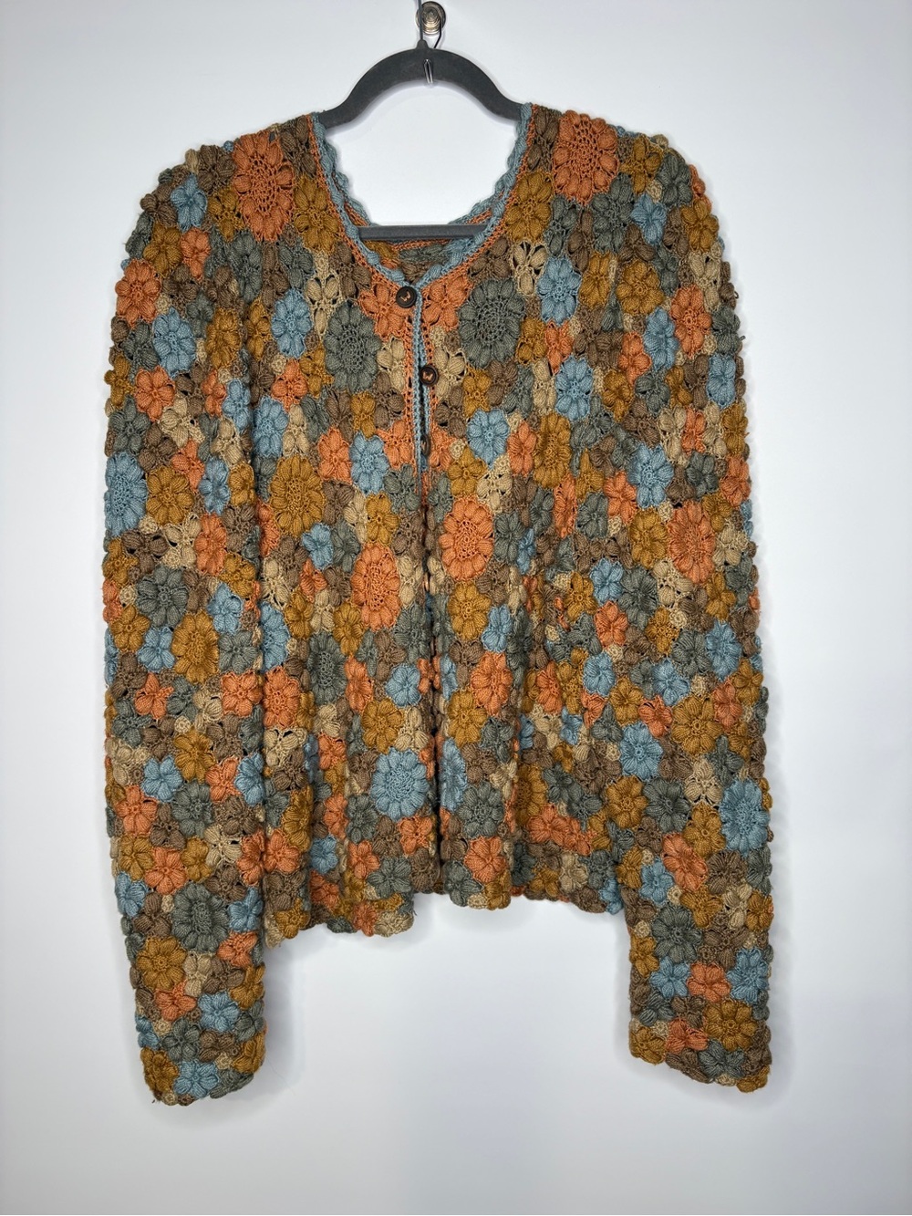 Vintage Handmade in Sweden Soft Neutral Floral Sweater Cardigan Fits M/L